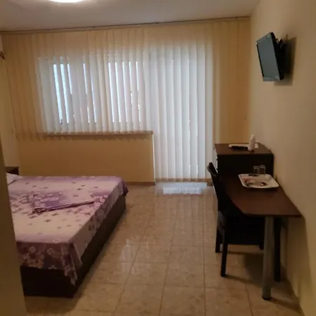 Vila Fanel *