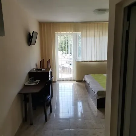 Penzion Vila Fanel *